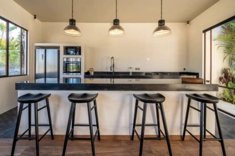 3 bedrooms Villa in Kerobokan, Badung, Bali (17255) 3