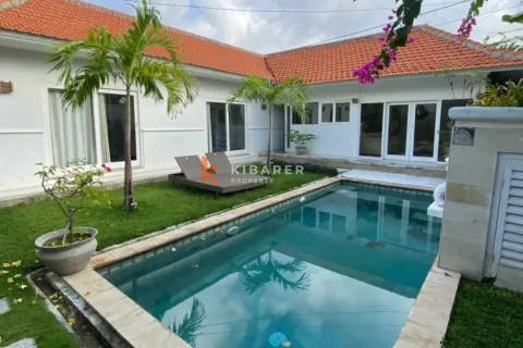 3 bedrooms Villa in Kerobokan, Badung, Bali (17264)