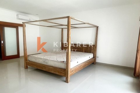 Vila 3 kamar tidur di Kerobokan, Badung, Bali (17236) 12