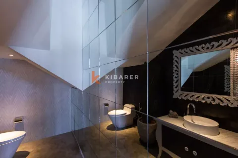 5 bedrooms Villa in Tumbak Bayuh, Mengwi, Badung, Bali (17309) 26