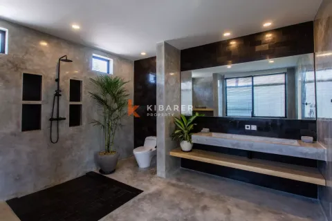 5 bedrooms Villa in Tumbak Bayuh, Mengwi, Badung, Bali (17309) 23