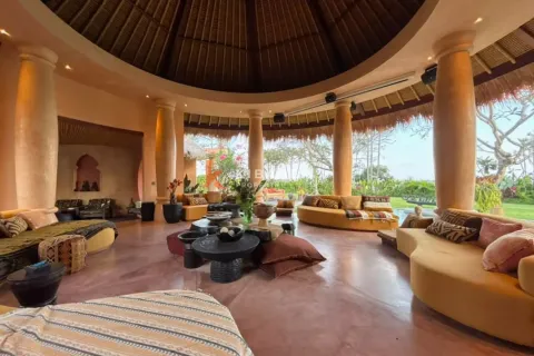 5 bedrooms Villa in Munggu, Mengwi, Badung, Bali (17304) 6
