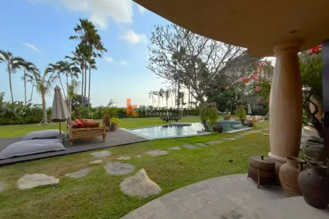 5 bedrooms Villa in Munggu, Mengwi, Badung, Bali (17304) 30