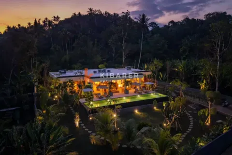 Vila 4 kamar tidur di Tabanan, Bali (17231)