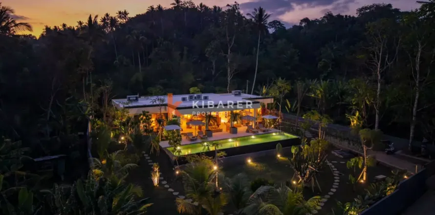Vila 4 kamar tidur di Tabanan, Bali (17231)