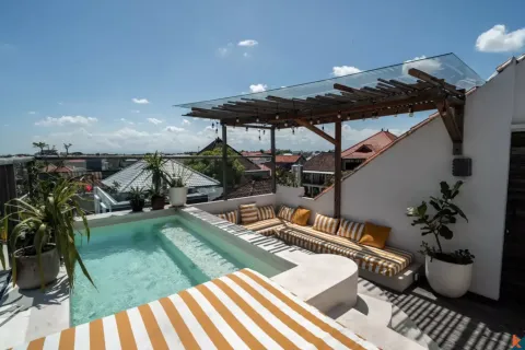 Vila 3 kamar tidur di Tibubeneng, Badung, Bali (17227)