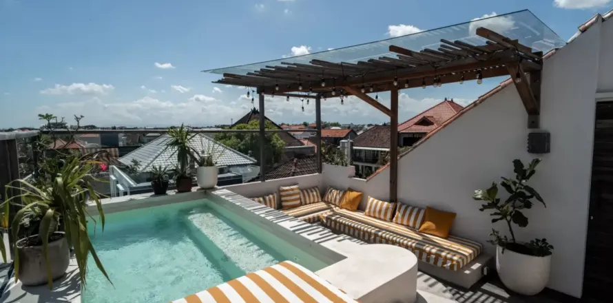 Vila 3 kamar tidur di Tibubeneng, Badung, Bali (17227)