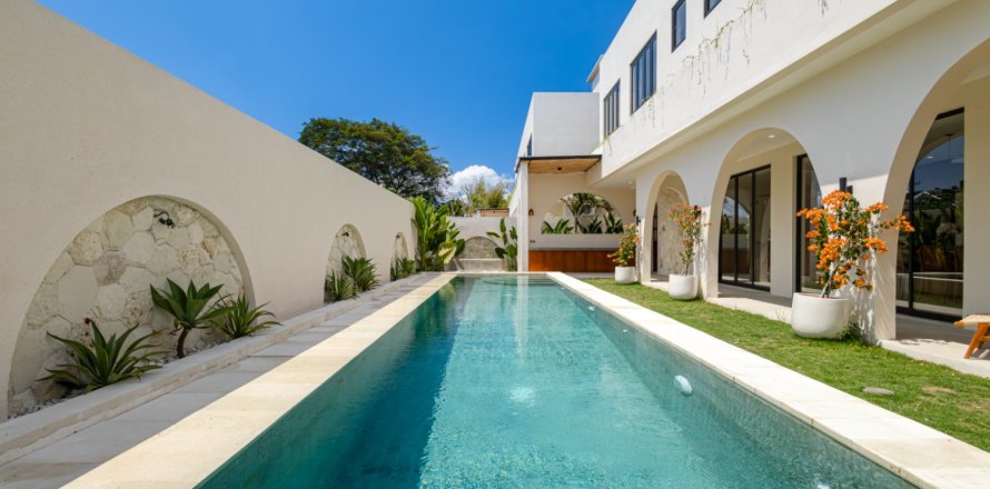Studio Villa in Seminyak, Badung, Bali (17562)