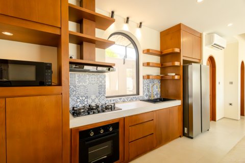 286m2 Villa in Seminyak, Badung, Bali (17562) 18