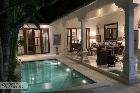 2 bedrooms Villa in Seminyak, Badung, Bali (17323)