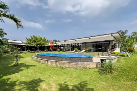 4 bedrooms Villa in Kediri, Tabanan, Bali (17558)
