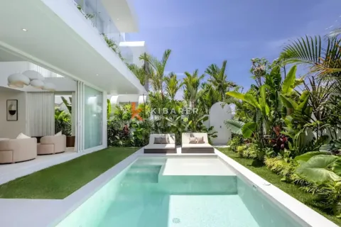 3 bedrooms Villa in Munggu, Mengwi, Badung, Bali (17303)