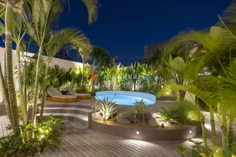 3 bedrooms Villa in Kerobokan, Badung, Bali (17550) 5