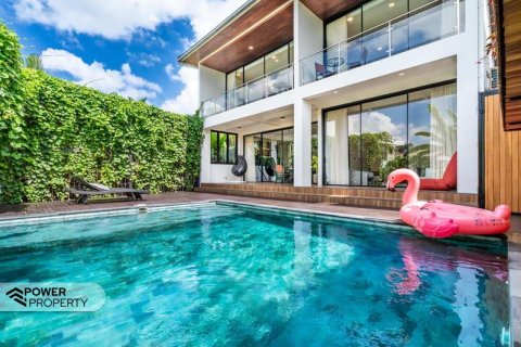 4 bedrooms Villa in Canggu, Badung, Bali (17322)