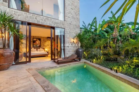 4 bedrooms Villa in Tibubeneng, Badung, Bali (17279)