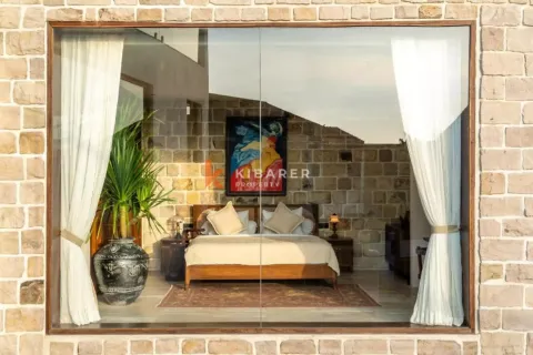 4 bedrooms Villa in Tibubeneng, Badung, Bali (17279) 26
