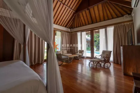 Vila 3 kamar tidur di Kerobokan, Badung, Bali (17229) 11