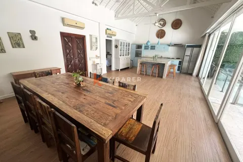 4 bedrooms Villa in Tibubeneng, Badung, Bali (17536) 5