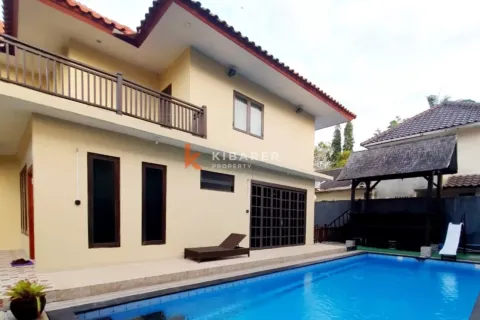 4 bedrooms Villa in Jimbaran, Badung, Bali (17299)