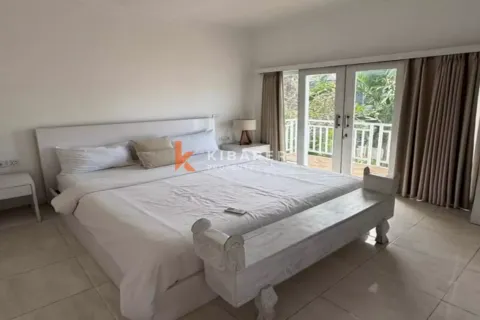 Vila 3 kamar tidur di Tibubeneng, Badung, Bali (17335) 7