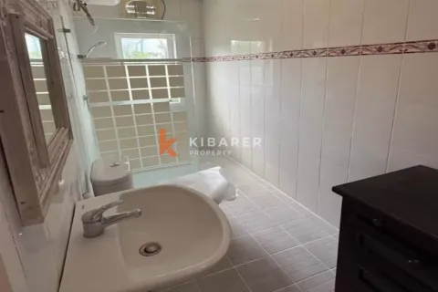 Vila 3 kamar tidur di Tibubeneng, Badung, Bali (17335) 5