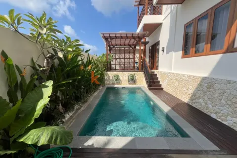 4 bedrooms Villa in Tibubeneng, Badung, Bali (17269)