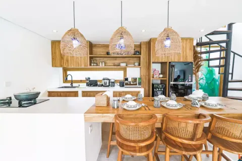 Vila 3 kamar tidur di Tibubeneng, Badung, Bali (10844) 11