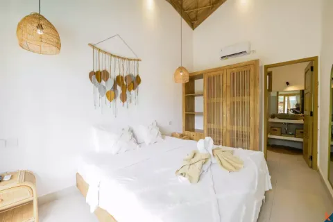 Vila 3 kamar tidur di Tibubeneng, Badung, Bali (10844) 24