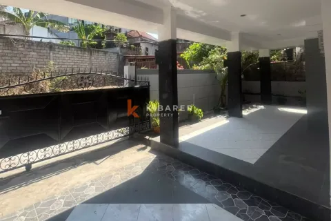 4 bedrooms Villa in Jimbaran, Badung, Bali (17537) 2