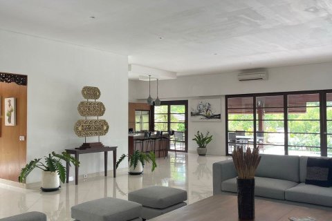 4 bedrooms Villa in Denpasar, Bali (9633) 6