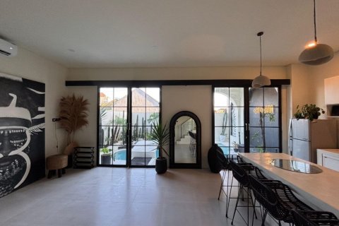 Vila 2 kamar tidur di Canggu, Badung, Bali (8886) 8