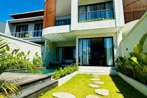 Vila 3 kamar tidur di Ungasan, Badung, Bali (8889)