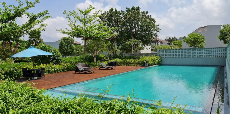 4 bedrooms Villa in Denpasar, Bali (8382)