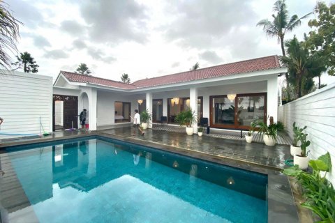 Vila 3 kamar tidur di Canggu, Badung, Bali (8896)