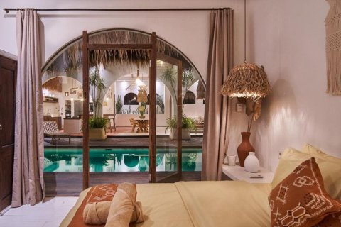 Vila 3 kamar tidur di Kerobokan, Badung, Bali (9759) 10