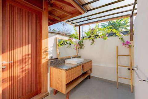 Vila 4 kamar tidur di Canggu, Badung, Bali (10703) 3