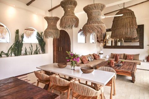 Vila 3 kamar tidur di Kerobokan, Badung, Bali (9759) 7