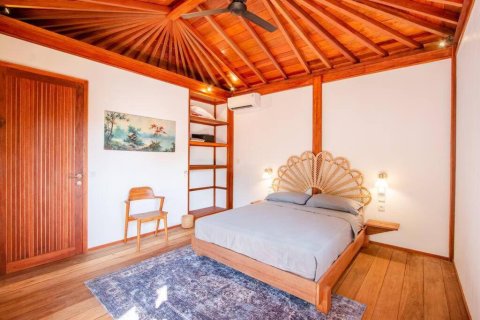 Vila 4 kamar tidur di Canggu, Badung, Bali (10703) 15