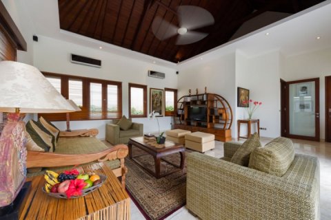 4 bedrooms Villa in Seminyak, Badung, Bali (1276) 11