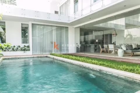 Vila 3 kamar tidur di Tibubeneng, Badung, Bali (13150)