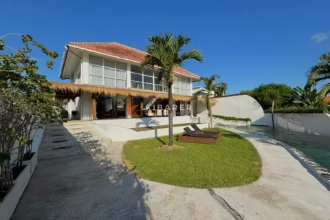 Vila 4 kamar tidur di Canggu, Badung, Bali (13152) 18