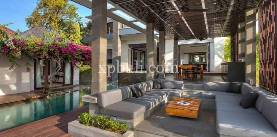 5 bedrooms Villa in Jimbaran, Badung, Bali (977)