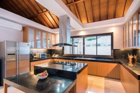 5 bedrooms Villa in South Kuta, Badung, Bali (1168) 8