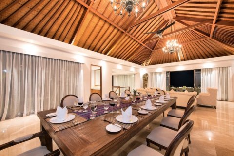 5 bedrooms Villa in South Kuta, Badung, Bali (1168) 9