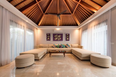 5 bedrooms Villa in South Kuta, Badung, Bali (1168) 3