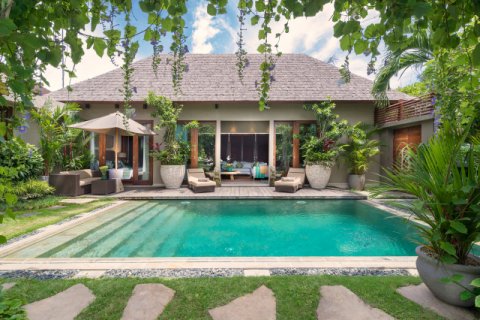 Vila 2 kamar tidur di Seminyak, Badung, Bali (1603)