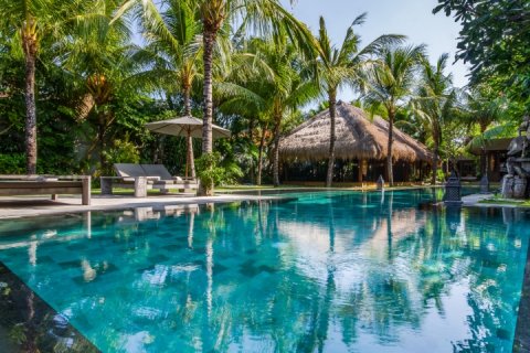 Vila 7 kamar tidur di Seminyak, Badung, Bali (1209)