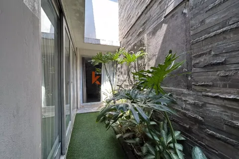 3 bedrooms Villa in Tibubeneng, Badung, Bali (12449) 24