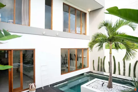 Vila 2 kamar tidur di Tibubeneng, Badung, Bali (11074)