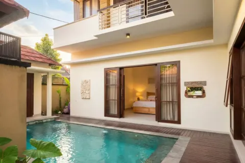 Vila 3 kamar tidur di Tibubeneng, Badung, Bali (11073)